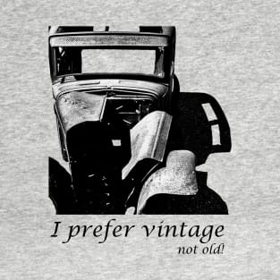 Vintage Car not old! T-Shirt